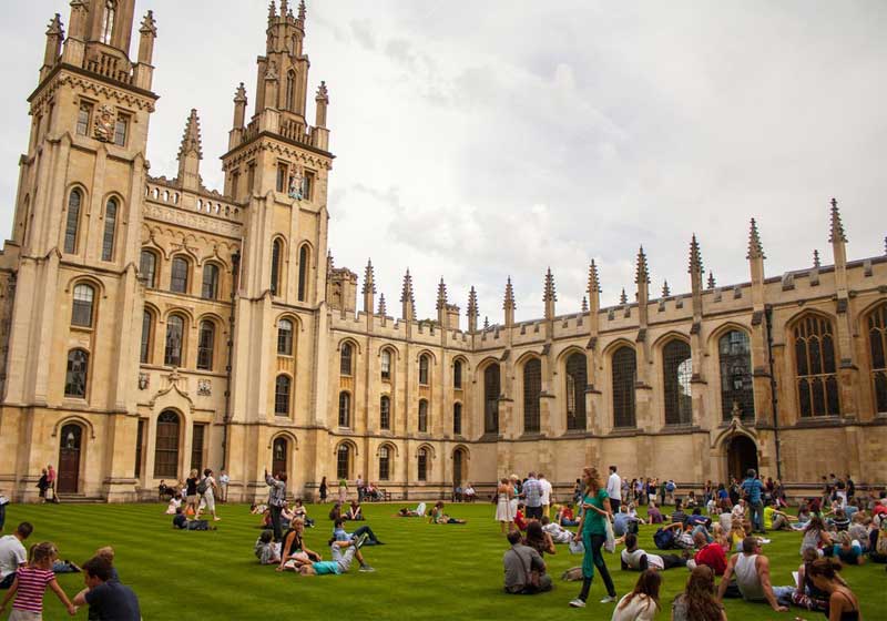 Resultado de imagem para universidade de oxford