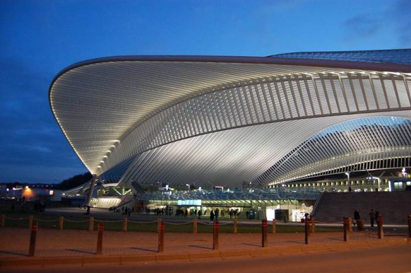 Estação de Liège-Guillemins / Bélgica - Foto: Reprodução / Twitter