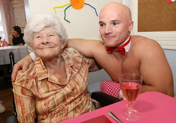 Joan, a aniversariante Foto: Essex Gazette