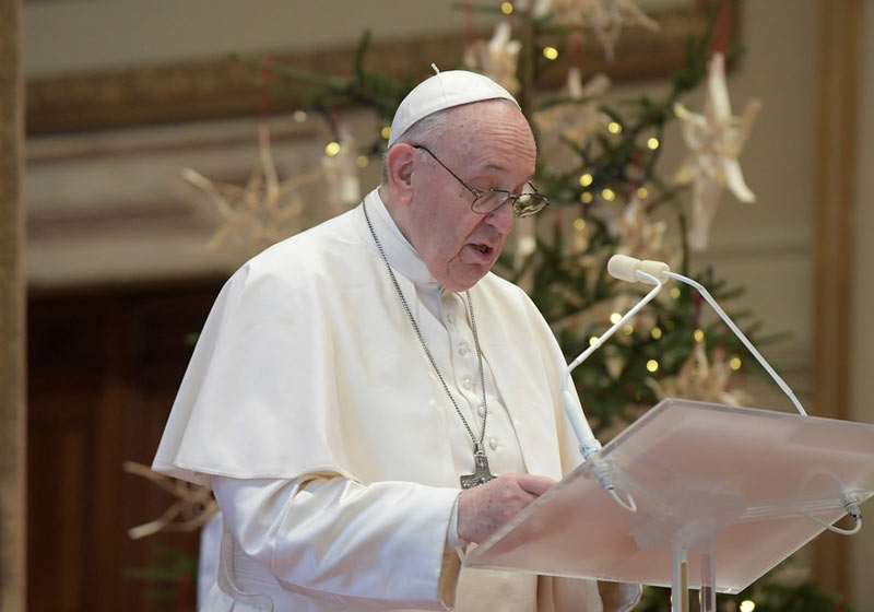 Papa Francisco pede vacinas para todos e que governantes compartilhem