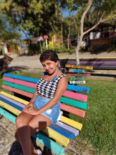 Jovem luta contra o câncer desde os 11 anos - Foto: arquivo pessoal