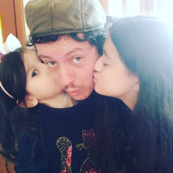 Nell e as filhas - Foto: reprodução @nellcantor