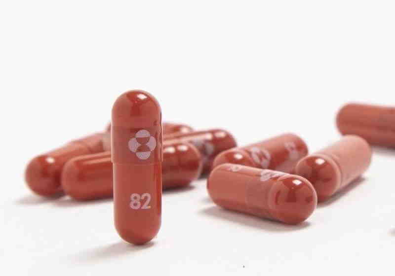 O antiviral chamado Molnupiravir foi testado em pacientes adultos que apresentavam sintomas leves e moderados do coronavírus. Foto: Divulgação/Merck